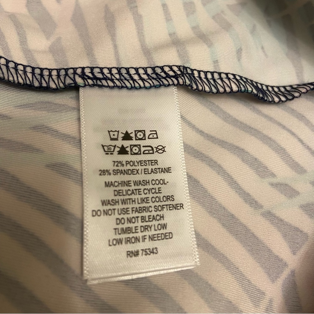 Tommy Bahama Women’s Pullover 1/4 Zip Palms Multi Golf Tennis Pickleball Top - Picture 7 of 7